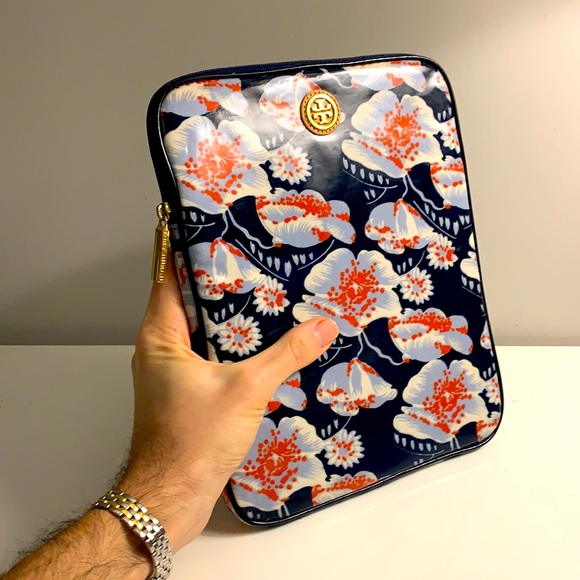 Tory Burch Floral Print iPad Case - Picture 2 of 12